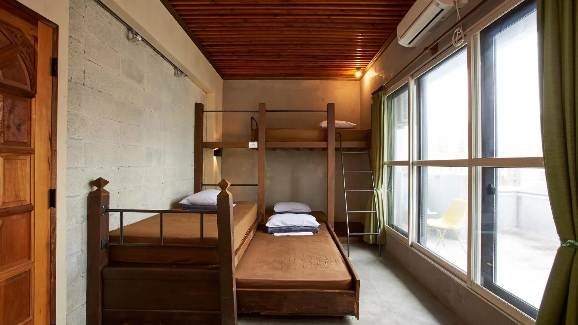 Untapped Hostel Sapporo 0*,